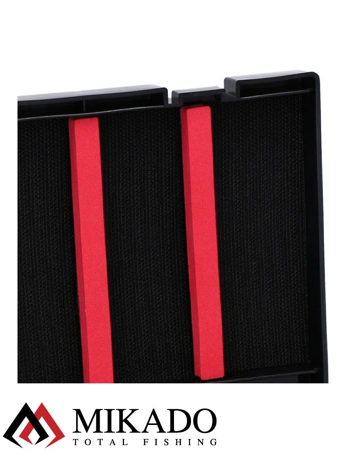 Коробка Mikado SPOON BOX для приманок с пенкой UACH-H568 (19,7 x 14.2 x 3,4 cм)