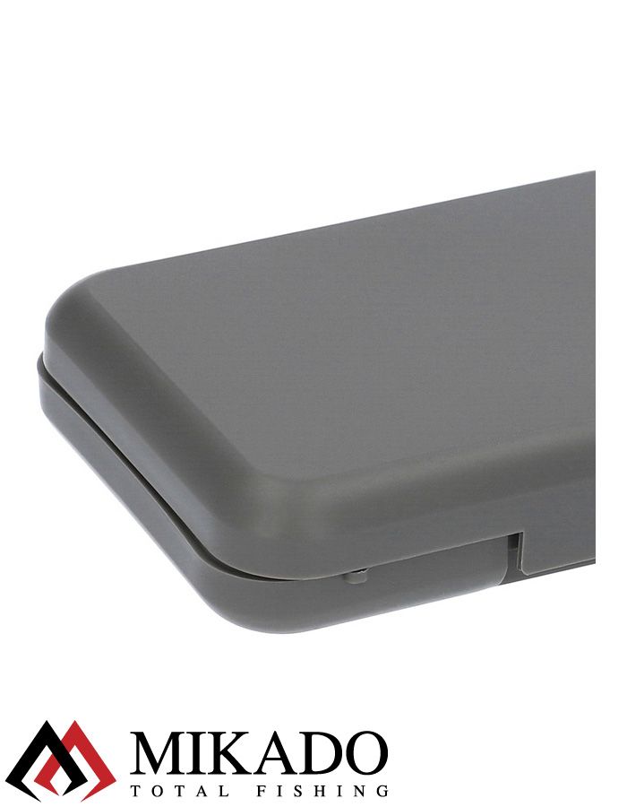 Коробочка для нахлыстовых мушек Mikado UAM-002C (12.4 x 9.2 x 3 см.)