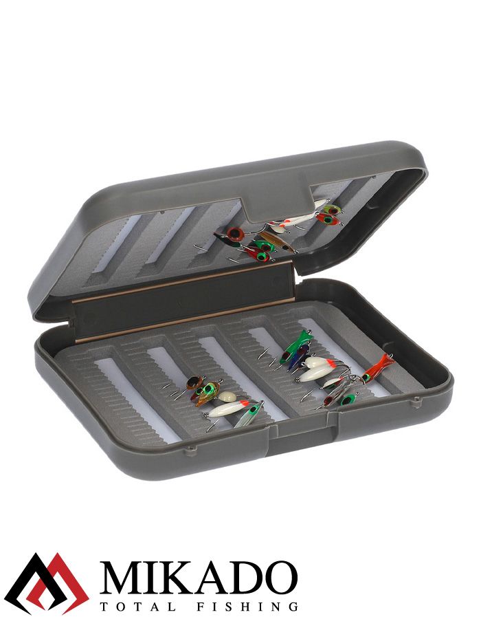 Коробочка для нахлыстовых мушек Mikado UAM-002C (12.4 x 9.2 x 3 см.)