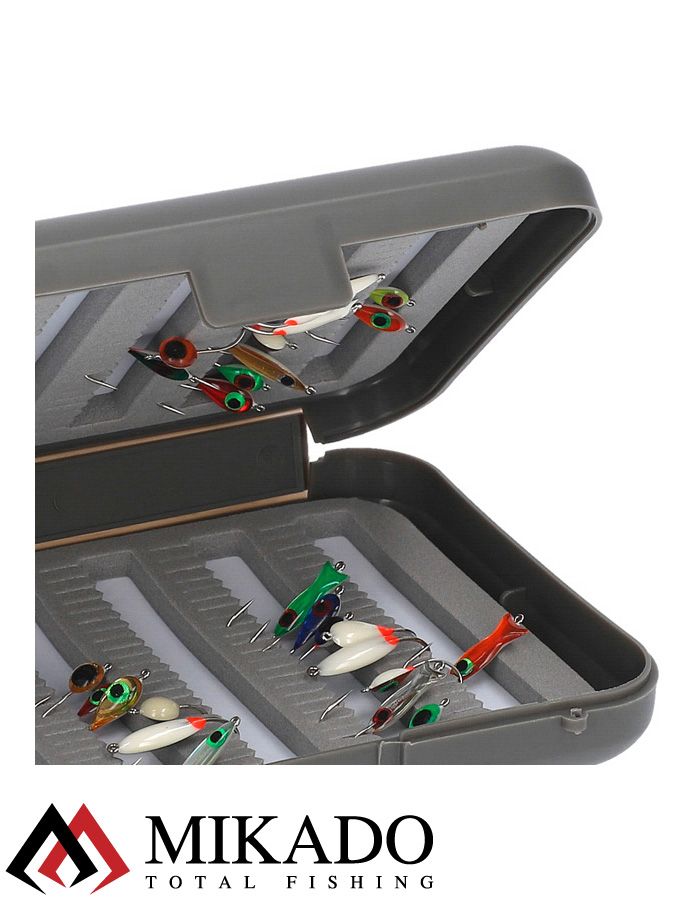 Коробочка для нахлыстовых мушек Mikado UAM-002C (12.4 x 9.2 x 3 см.)