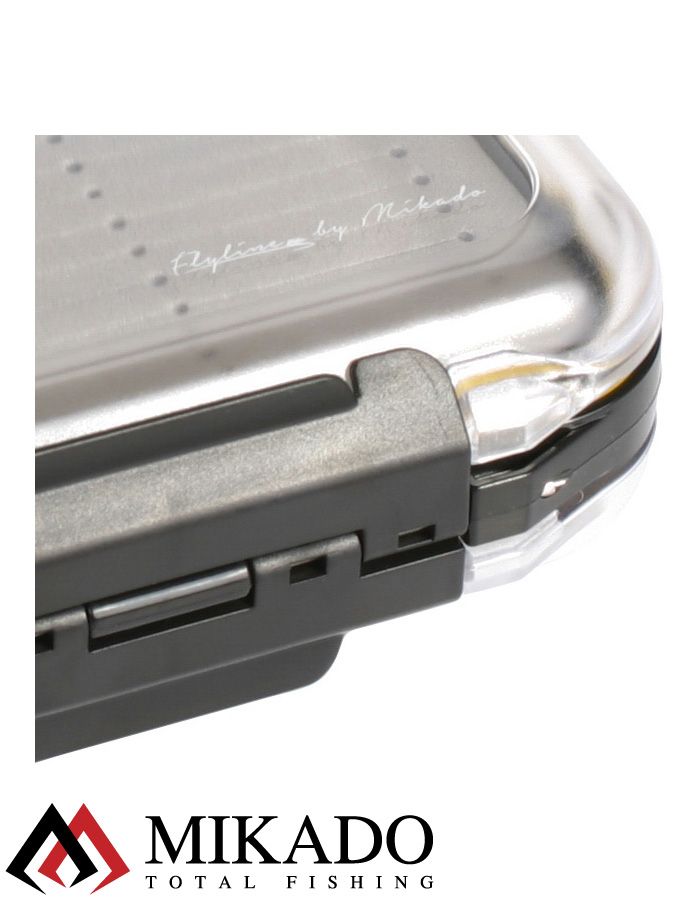 Коробочка для нахлыстовых мушек Mikado UAM-062D (13 x 9 x 4 см.)