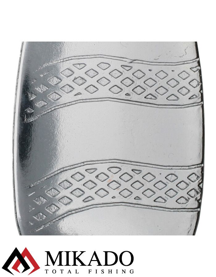 Блесна вращающаяся Mikado DRONE №1, 7.7 г., состаренное серебро, длина лепестка 30 мм.