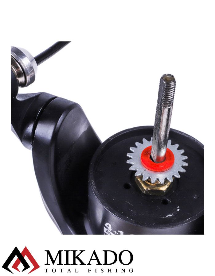 Катушка с бэйтраннером Mikado NEXTON 5005 FD